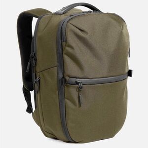 AER City Pack Pro- 24L olive green cordura